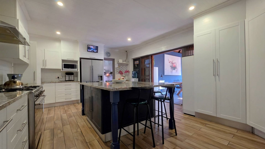 4 Bedroom Property for Sale in Randhart Gauteng