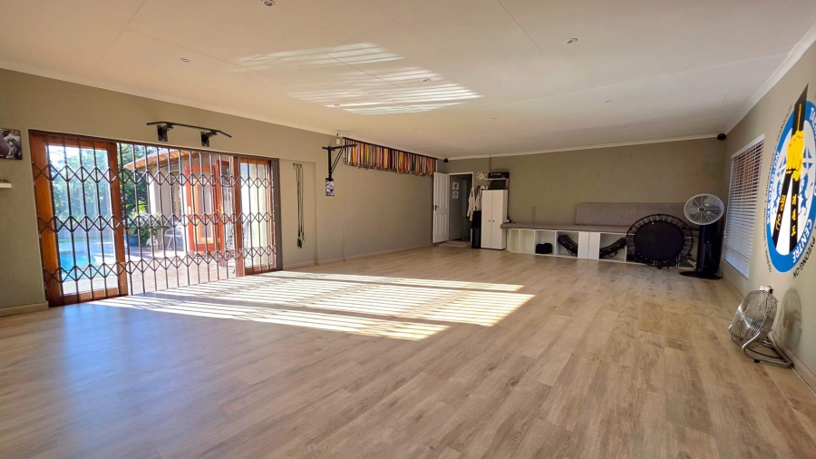 4 Bedroom Property for Sale in Randhart Gauteng