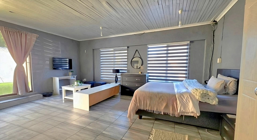 4 Bedroom Property for Sale in Randhart Gauteng