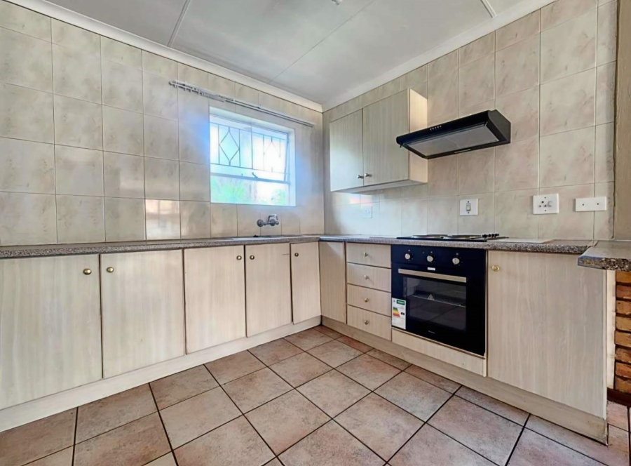 2 Bedroom Property for Sale in New Redruth Gauteng