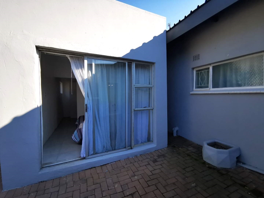 3 Bedroom Property for Sale in Brackenhurst Gauteng