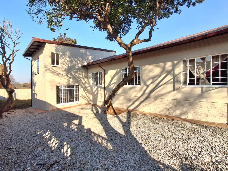 5 Bedroom Property for Sale in Proclamation Hill Gauteng