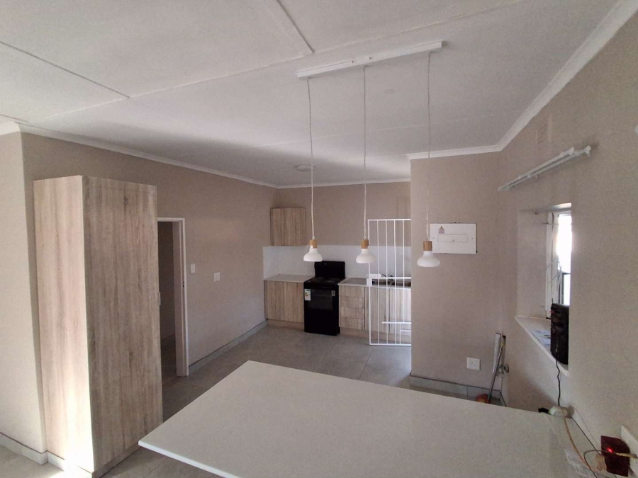5 Bedroom Property for Sale in Proclamation Hill Gauteng