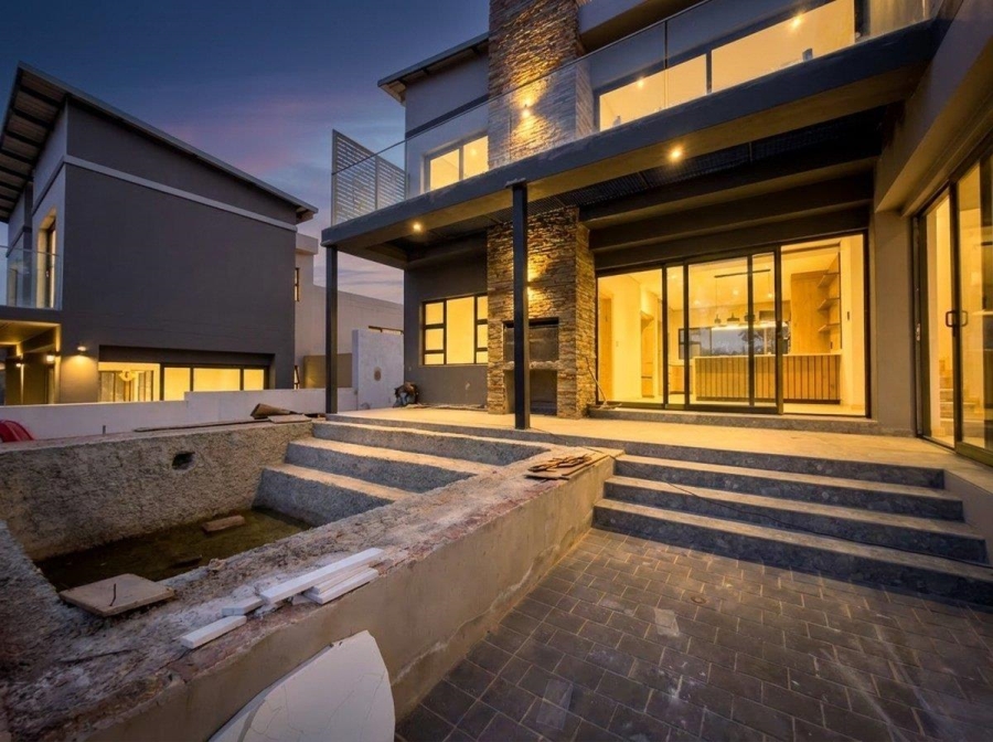 4 Bedroom Property for Sale in Eye of Africa Gauteng