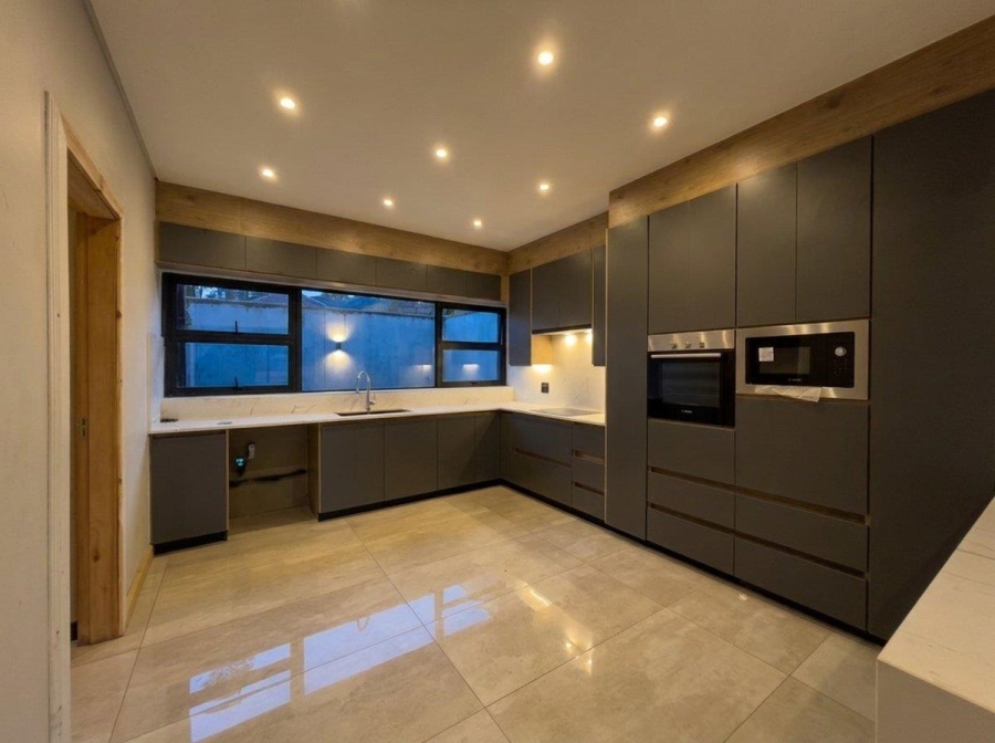 4 Bedroom Property for Sale in Eye of Africa Gauteng
