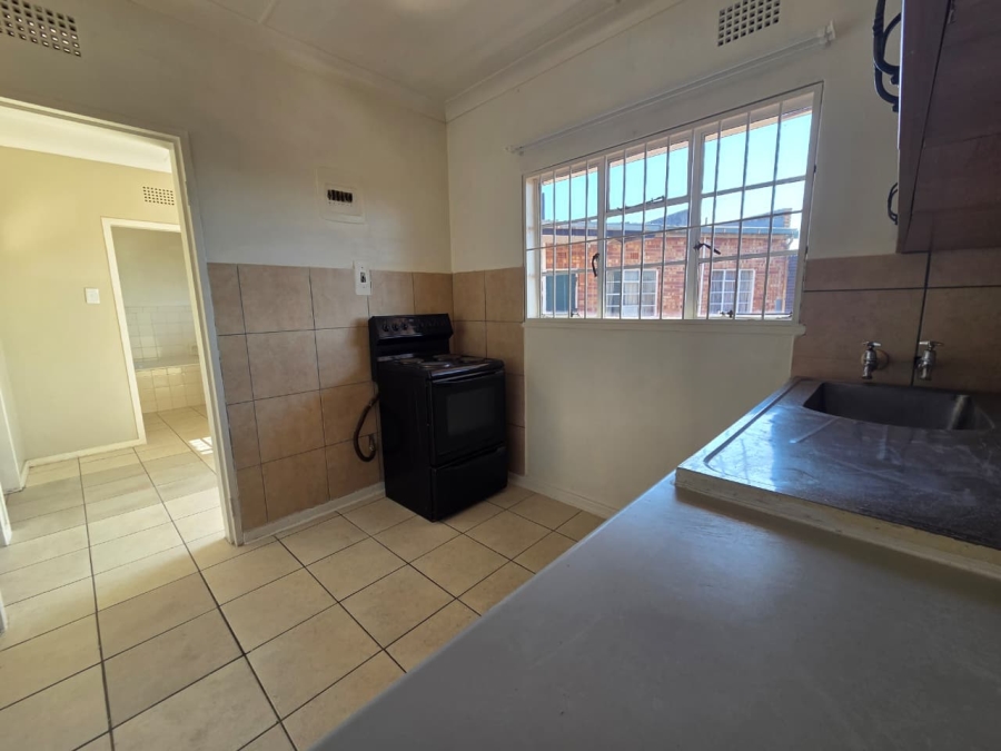 To Let 2 Bedroom Property for Rent in Horison Gauteng