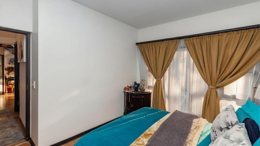 2 Bedroom Property for Sale in Douglasdale Gauteng