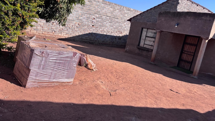3 Bedroom Property for Sale in Soshanguve Gauteng