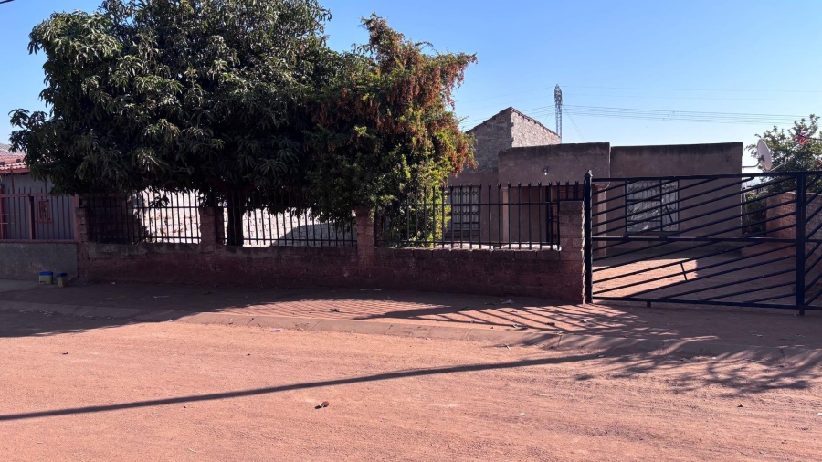 3 Bedroom Property for Sale in Soshanguve Gauteng