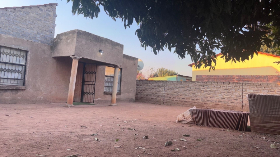 3 Bedroom Property for Sale in Soshanguve Gauteng