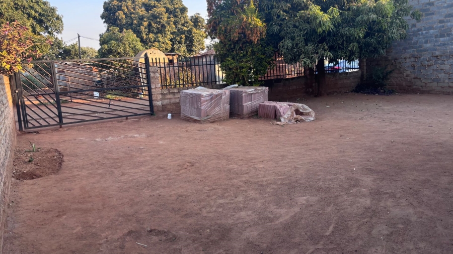 3 Bedroom Property for Sale in Soshanguve Gauteng