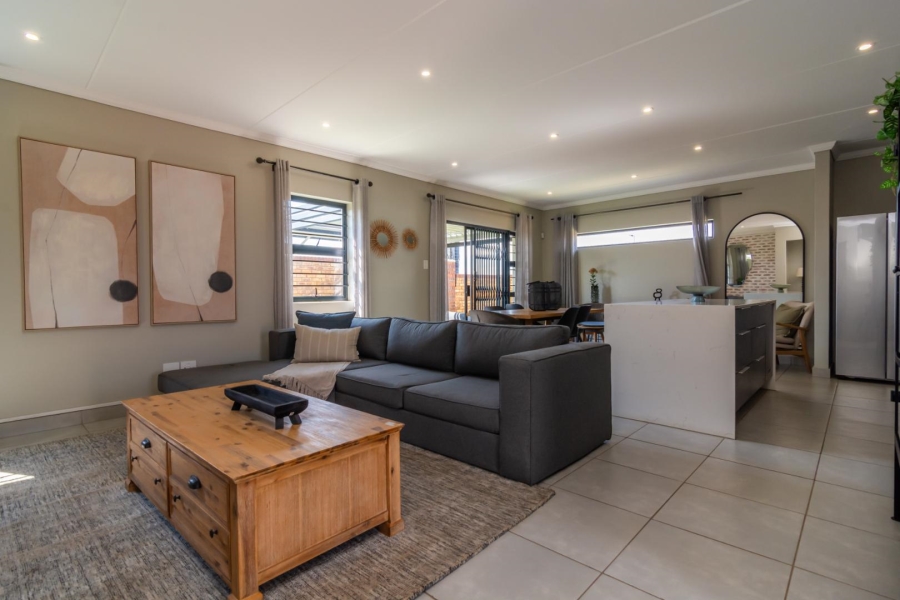 4 Bedroom Property for Sale in Lion Pride Gauteng