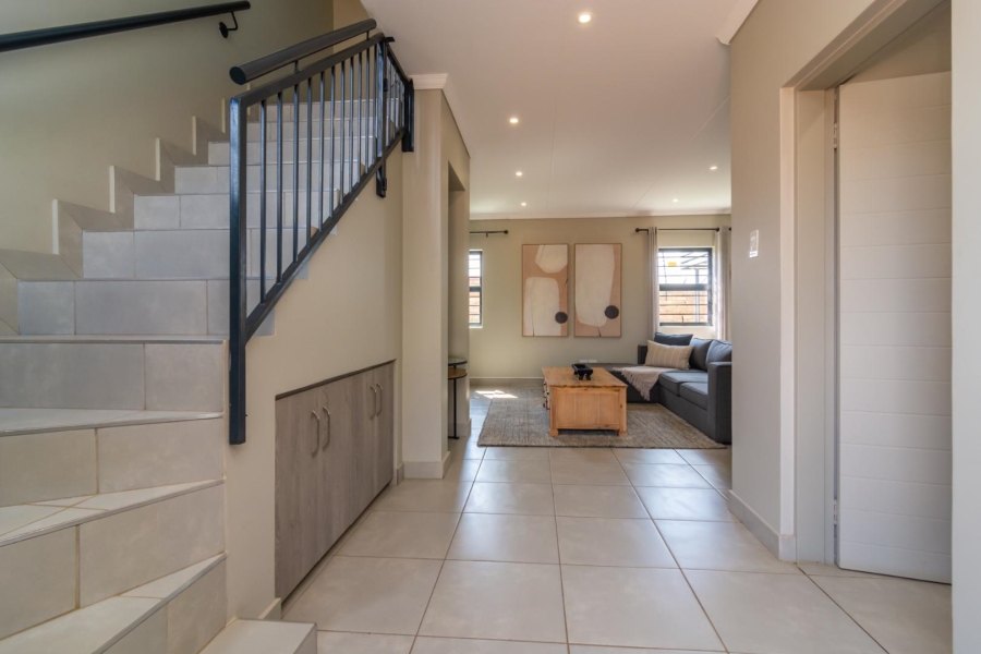 4 Bedroom Property for Sale in Lion Pride Gauteng