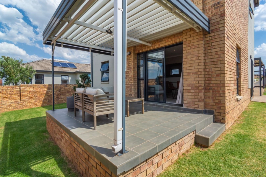 3 Bedroom Property for Sale in Lion Pride Gauteng