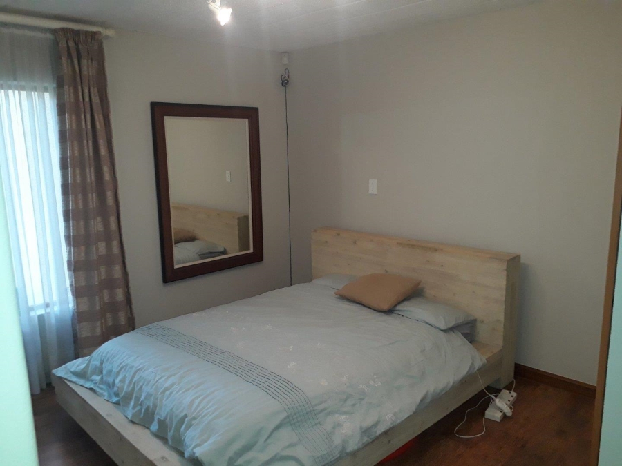 To Let 1 Bedroom Property for Rent in Melrose North Gauteng