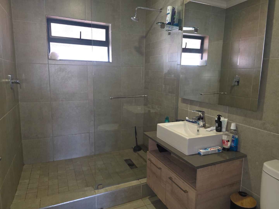To Let 2 Bedroom Property for Rent in Six Fountains Residential Estate Gauteng