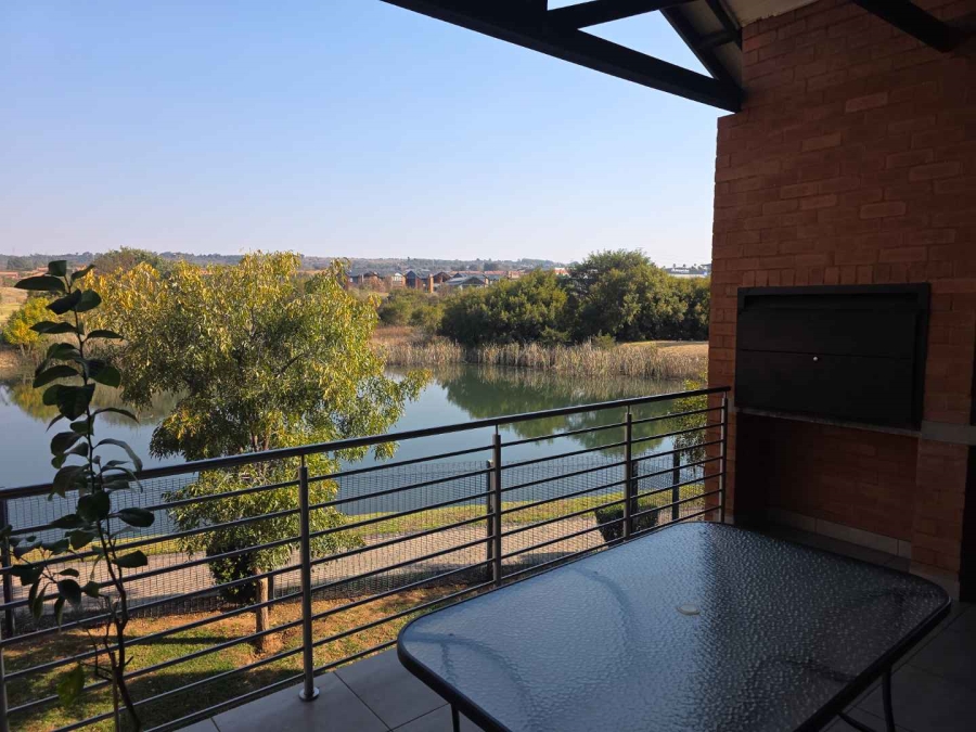 To Let 2 Bedroom Property for Rent in Six Fountains Residential Estate Gauteng