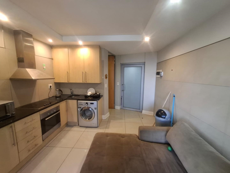 1 Bedroom Property for Sale in Sandown Gauteng
