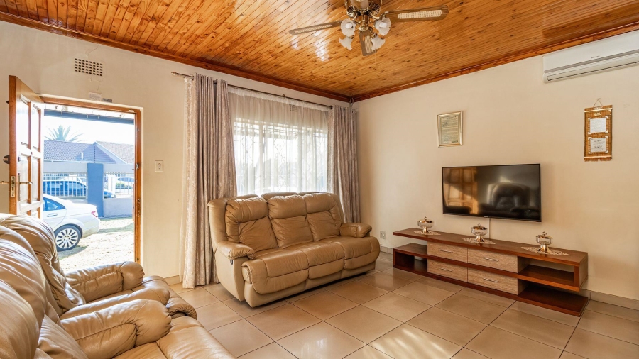 3 Bedroom Property for Sale in Rynsoord Gauteng