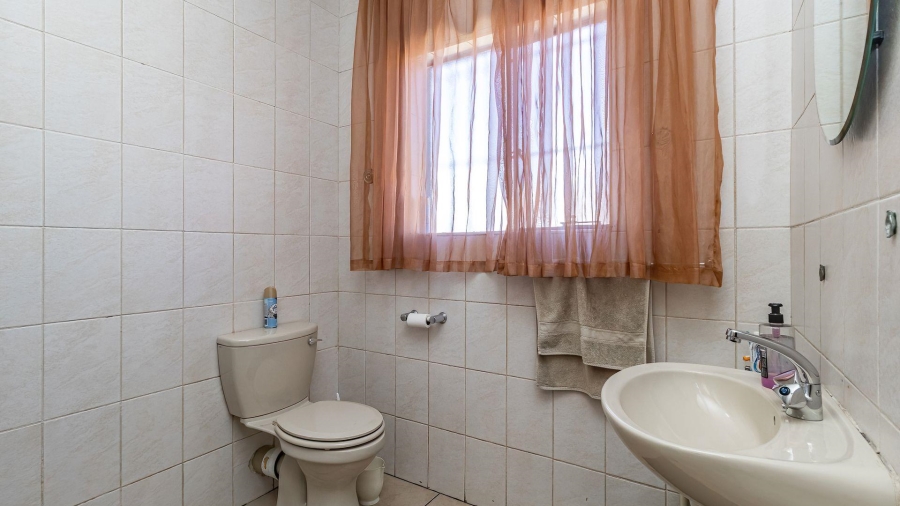 3 Bedroom Property for Sale in Rynsoord Gauteng