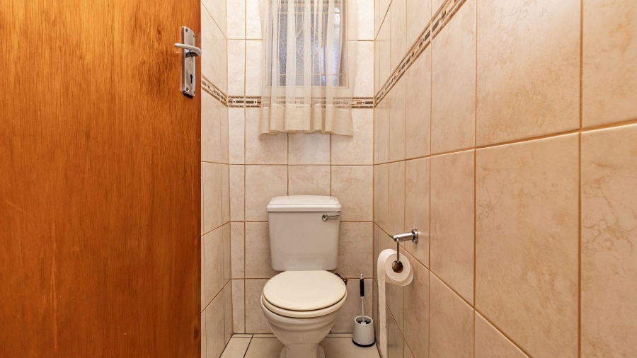 3 Bedroom Property for Sale in Rynsoord Gauteng