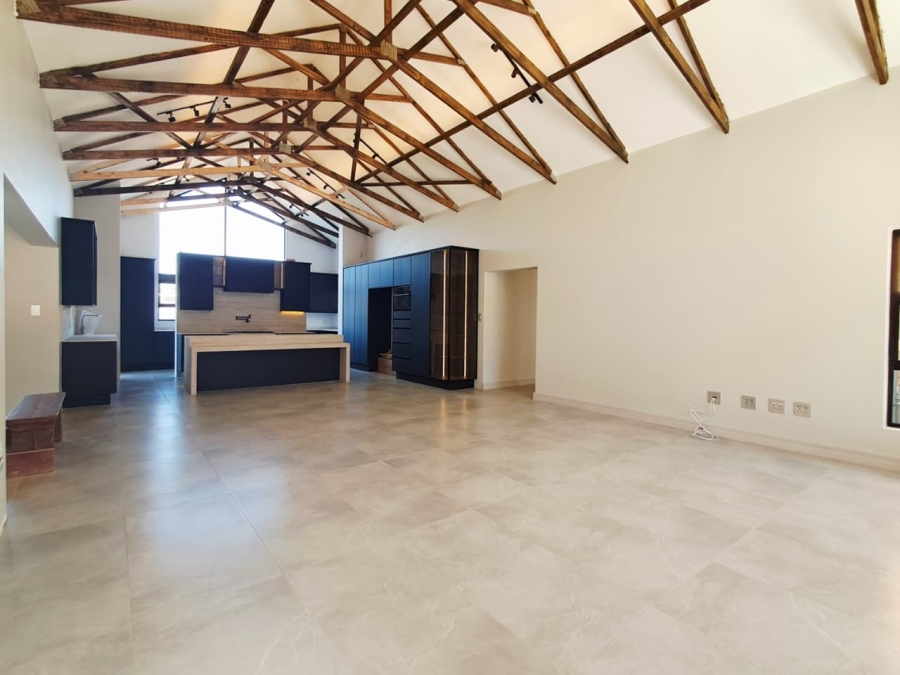 5 Bedroom Property for Sale in Atholl Gauteng