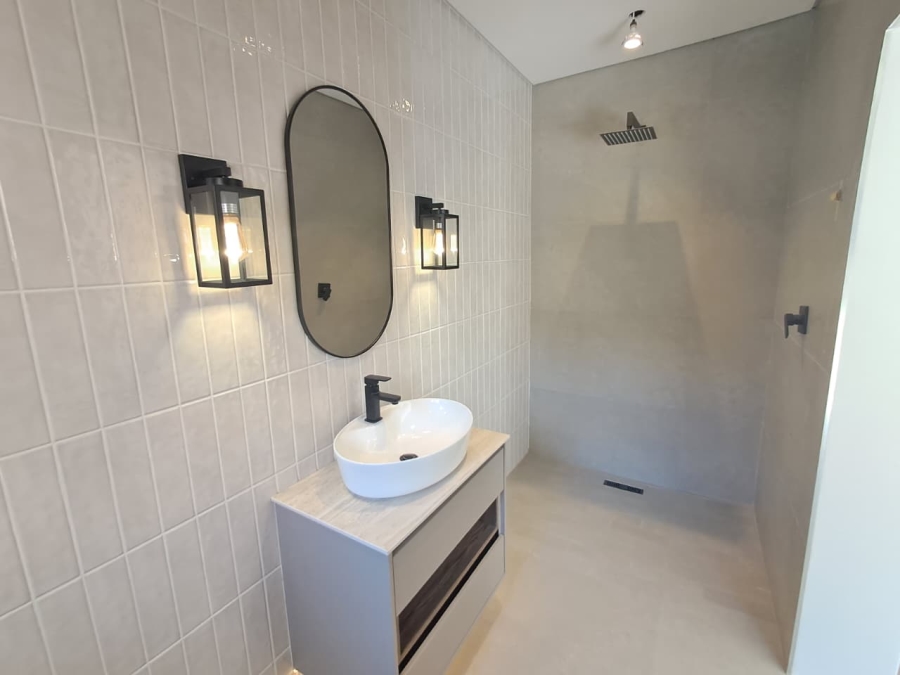 5 Bedroom Property for Sale in Atholl Gauteng