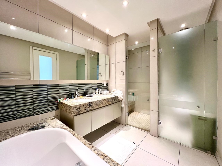 2 Bedroom Property for Sale in Morningside Gauteng