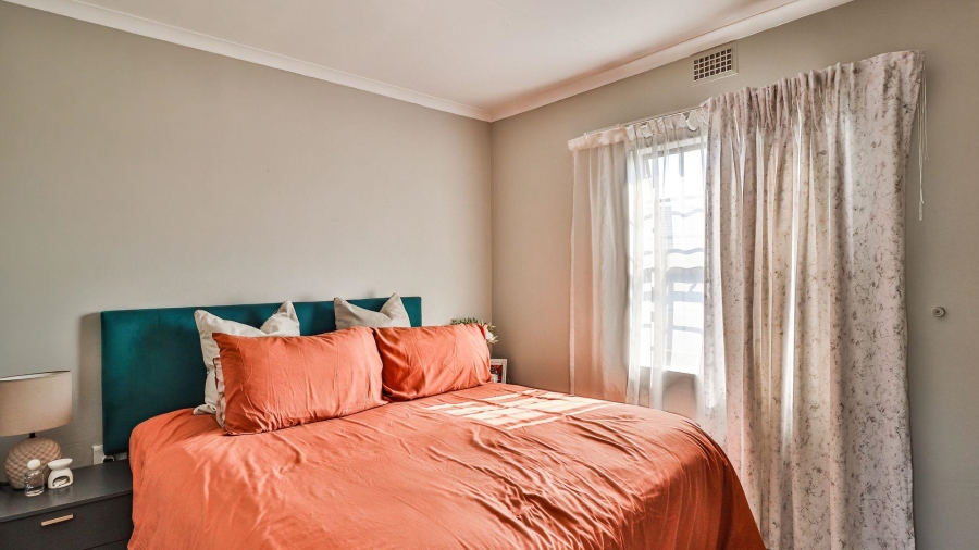 2 Bedroom Property for Sale in Montana Tuine Gauteng
