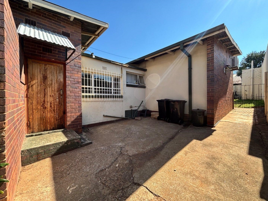3 Bedroom Property for Sale in Wannenburghoogte Gauteng