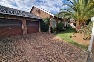 3 Bedroom Property for Sale in Brackendowns Gauteng