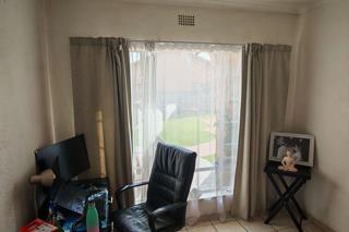 3 Bedroom Property for Sale in Brackendowns Gauteng