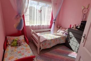 3 Bedroom Property for Sale in Brackendowns Gauteng