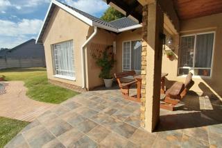 3 Bedroom Property for Sale in Brackendowns Gauteng