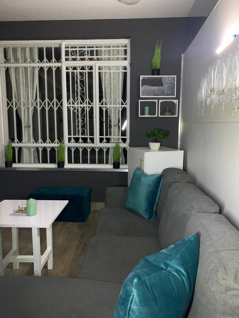 To Let 1 Bedroom Property for Rent in Waverley Gauteng