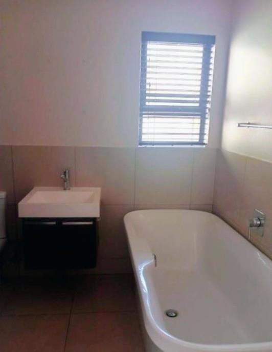 To Let 2 Bedroom Property for Rent in Solheim Gauteng