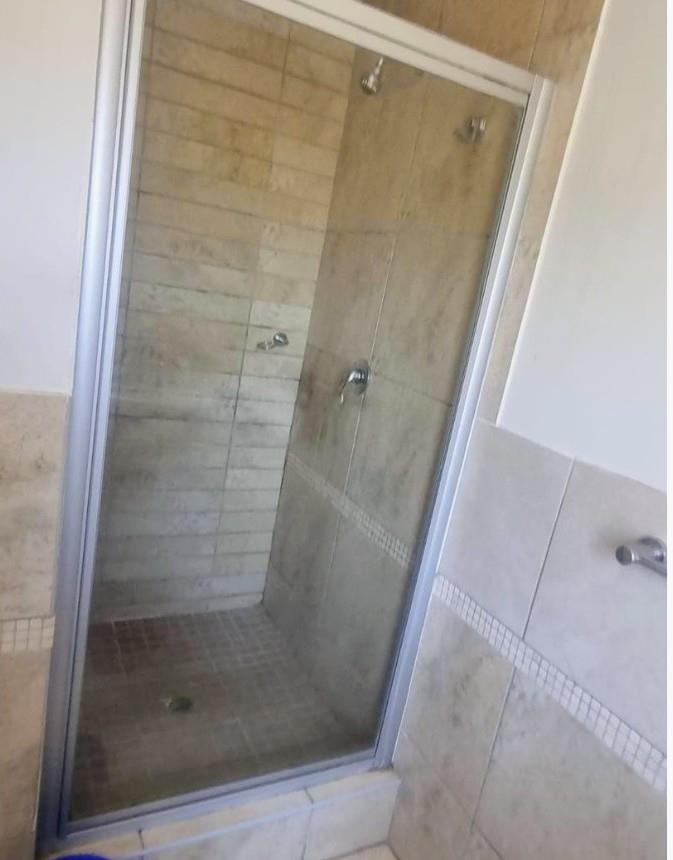 To Let 3 Bedroom Property for Rent in Corlett Gardens Gauteng