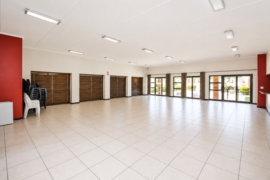 To Let 1 Bedroom Property for Rent in Modderfontein Gauteng