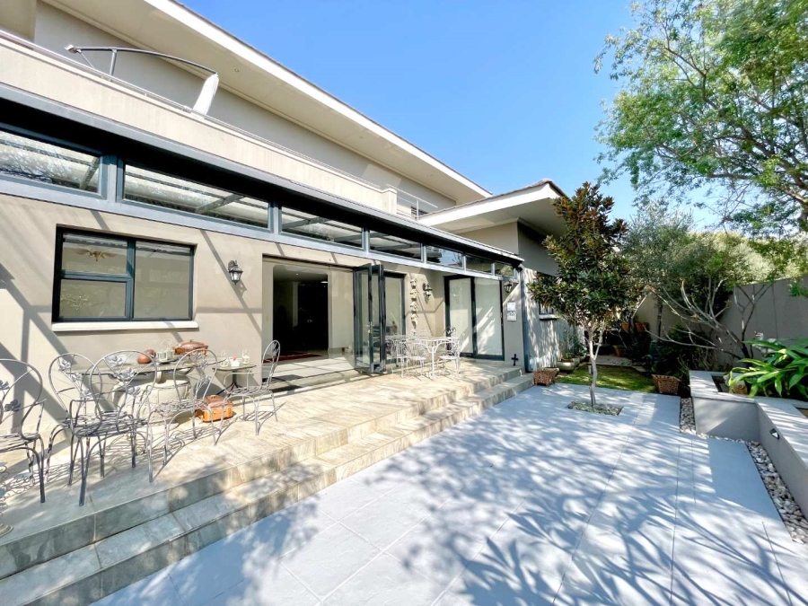 4 Bedroom Property for Sale in Lombardy Estate Gauteng