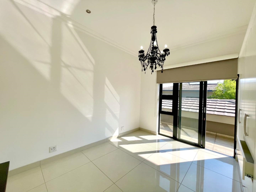 4 Bedroom Property for Sale in Lombardy Estate Gauteng