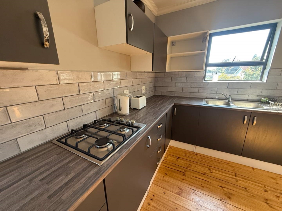 To Let 1 Bedroom Property for Rent in Fontainebleau Gauteng