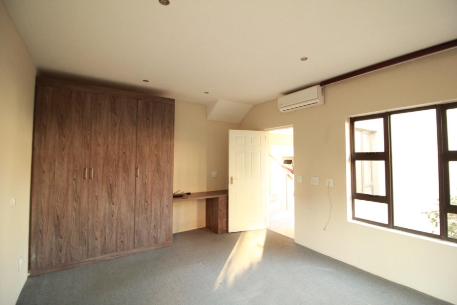 4 Bedroom Property for Sale in Blue Valley Golf Estate Gauteng
