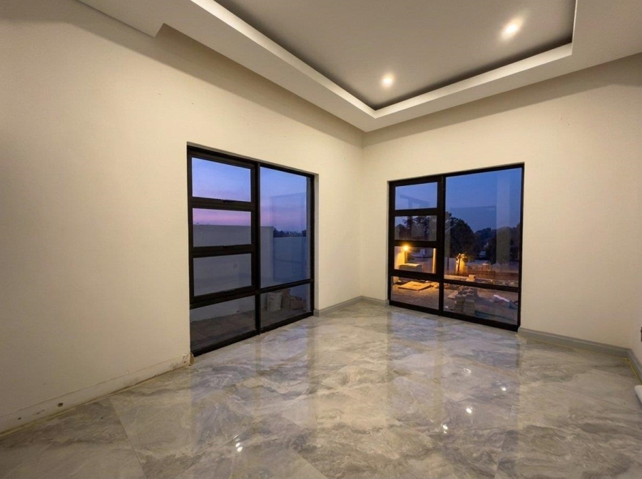 4 Bedroom Property for Sale in Eye of Africa Gauteng