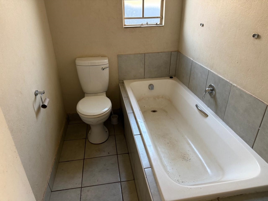 3 Bedroom Property for Sale in Sky City Gauteng