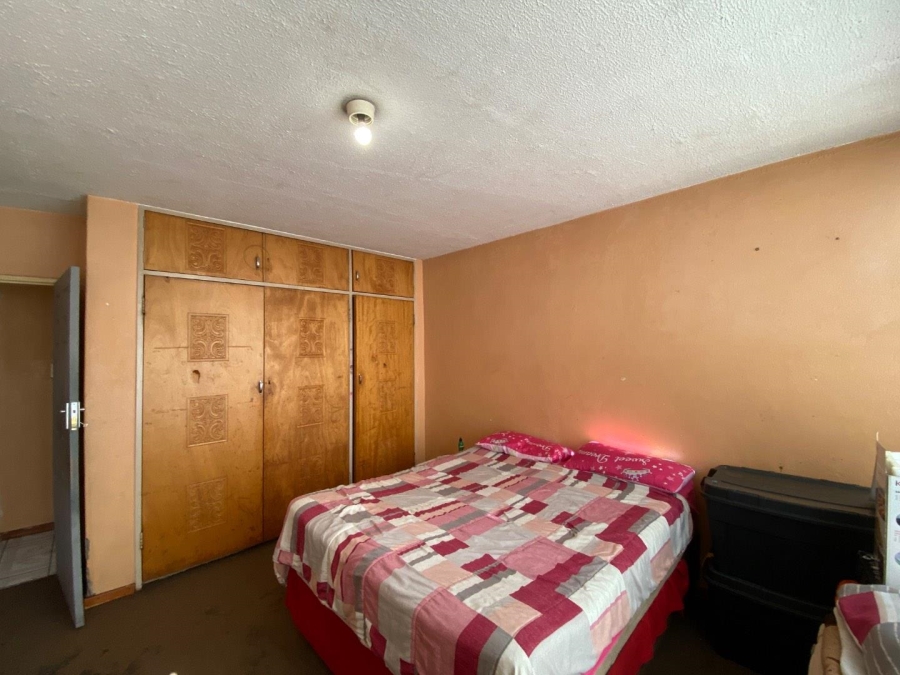 2 Bedroom Property for Sale in East Lynne Gauteng