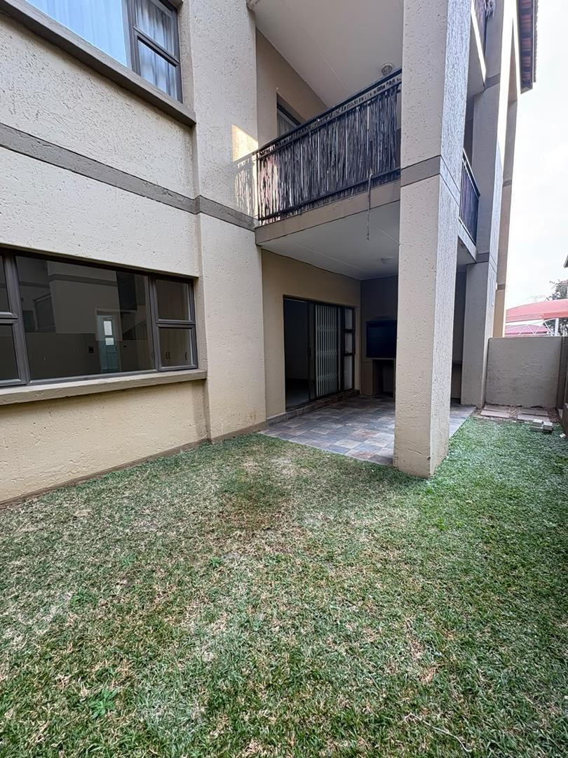 To Let 2 Bedroom Property for Rent in Fourways Gauteng