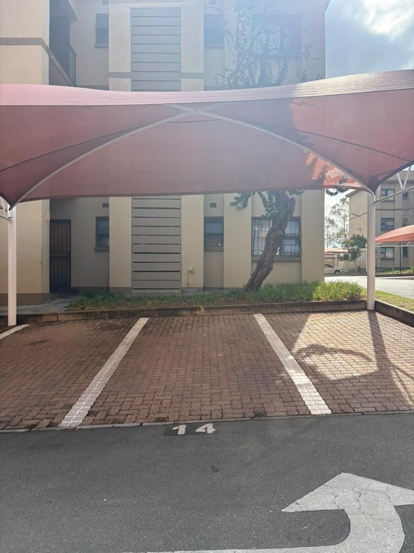 To Let 2 Bedroom Property for Rent in Fourways Gauteng