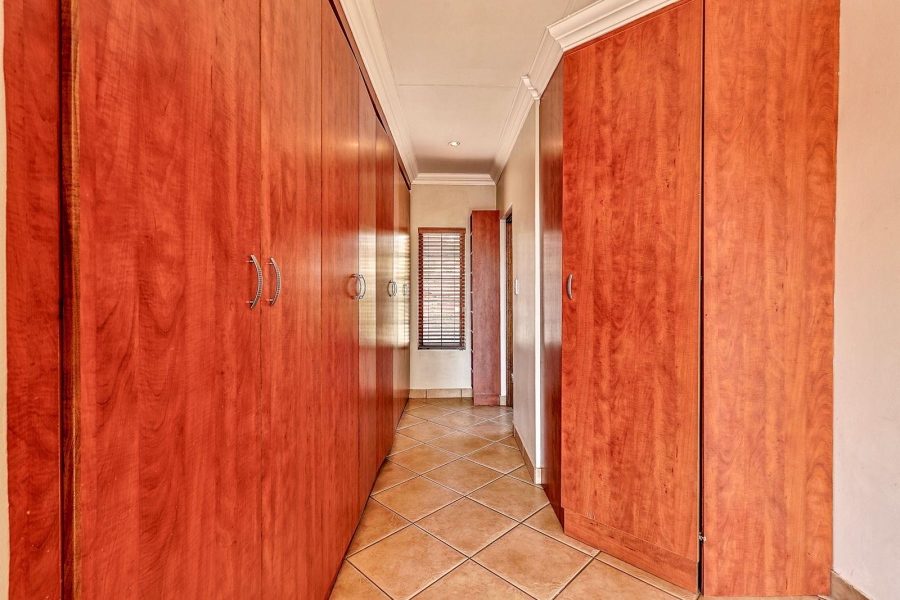 3 Bedroom Property for Sale in Moreleta Park Gauteng