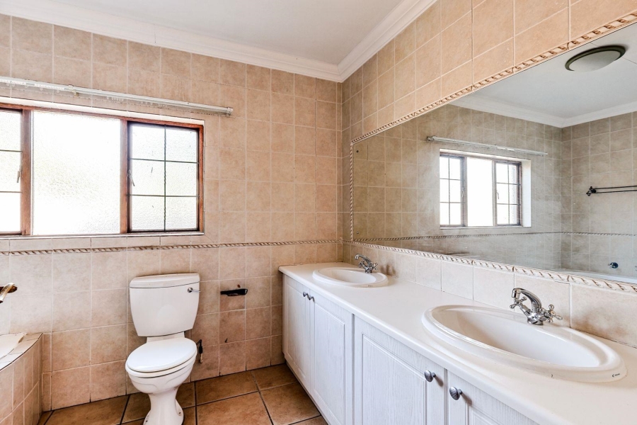 3 Bedroom Property for Sale in Moreleta Park Gauteng