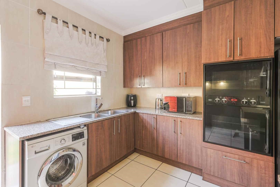 3 Bedroom Property for Sale in Equestria Gauteng